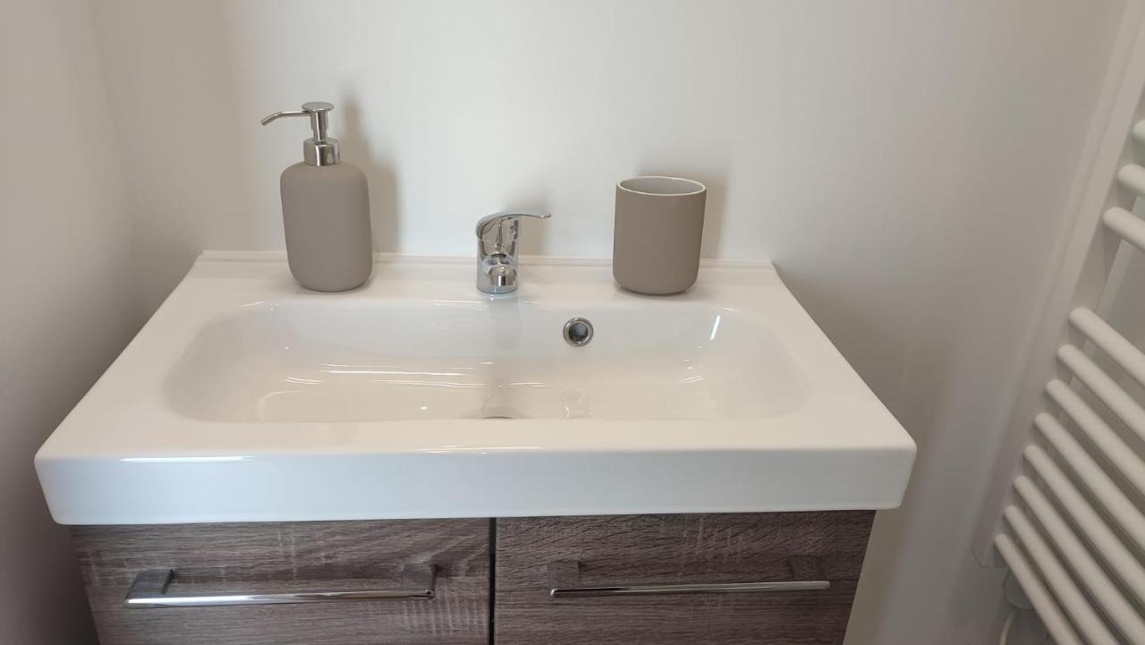 Apartamento Studio Cosy Avec Parking Brest Exterior foto